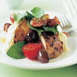 Mediterraner Hühnchensalat